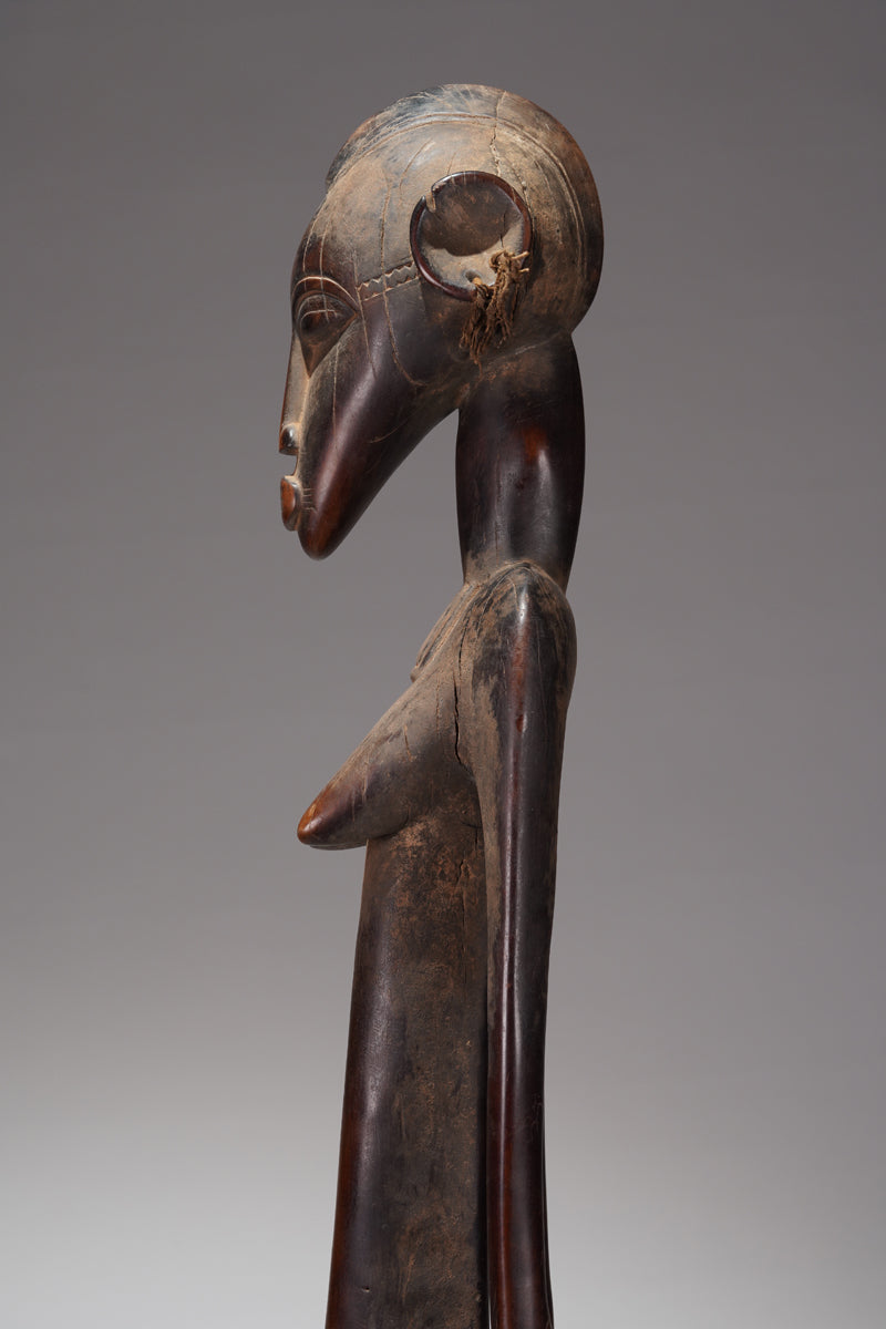 A female Débéle from the Sikasso region