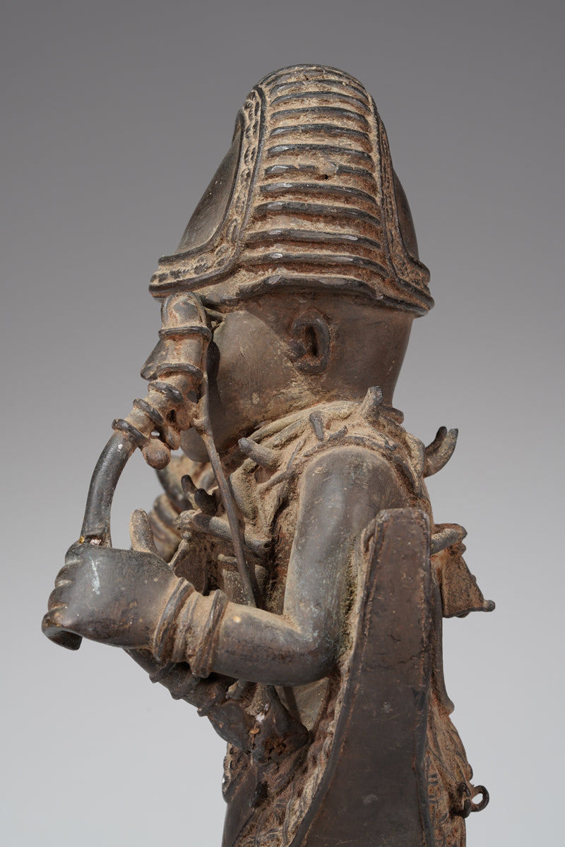 A bronze sculpture in the style of Ife