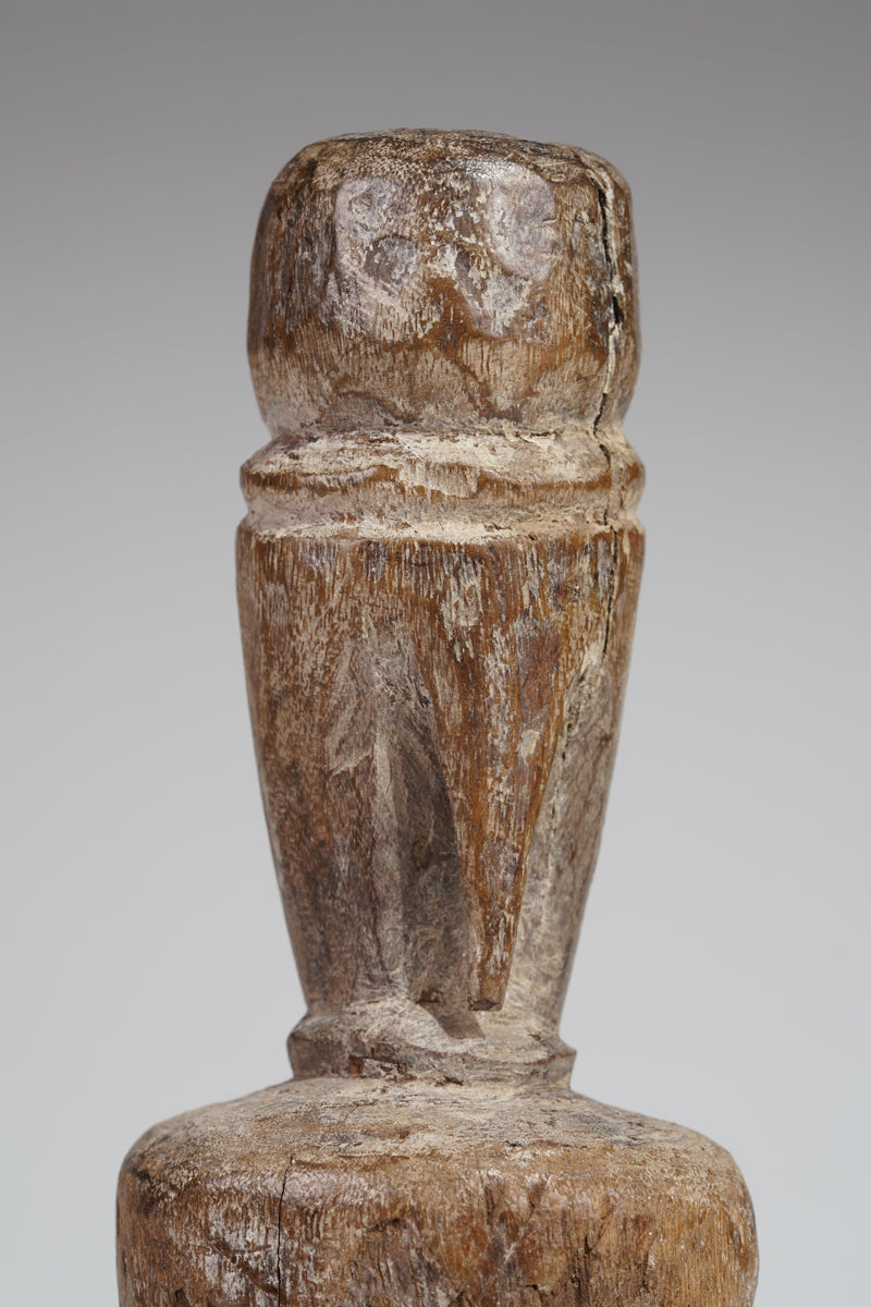 An atypical, small Moba sculpture