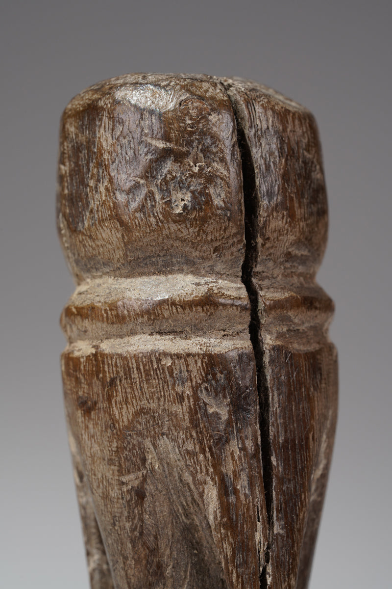 An atypical, small Moba sculpture