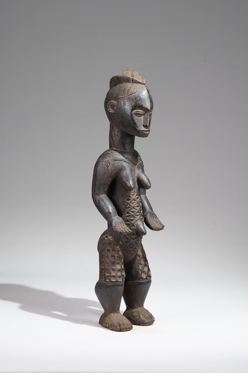 A female Bete sculpture from the Gagnoa region