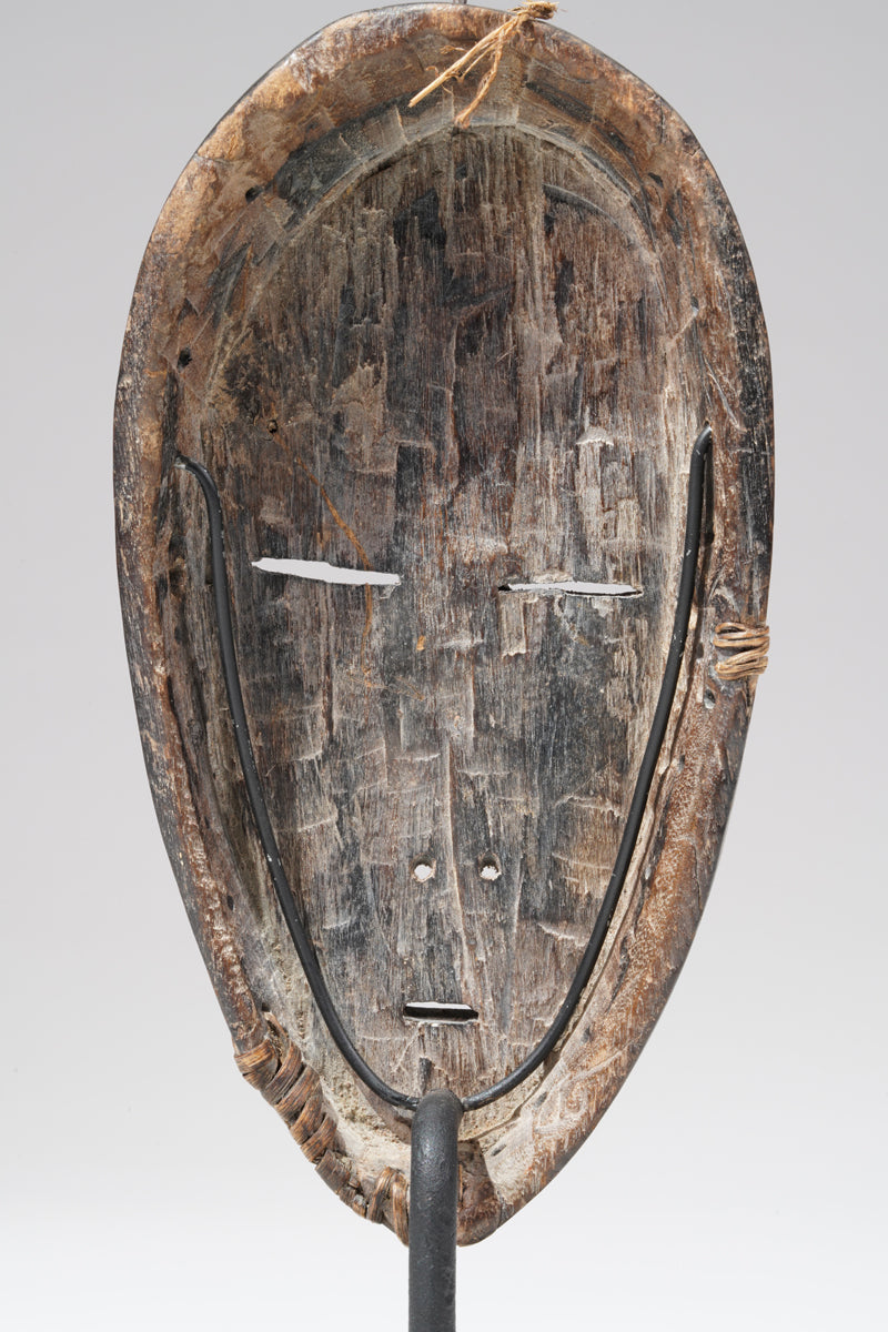A Dan mask from the Man region