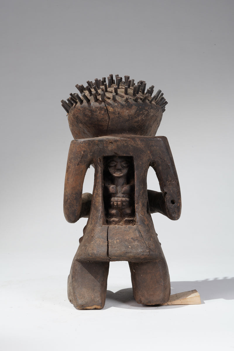 A Mambila sculpture