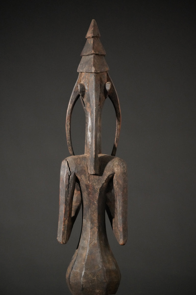 A Bamana Gwandusu Araba seated