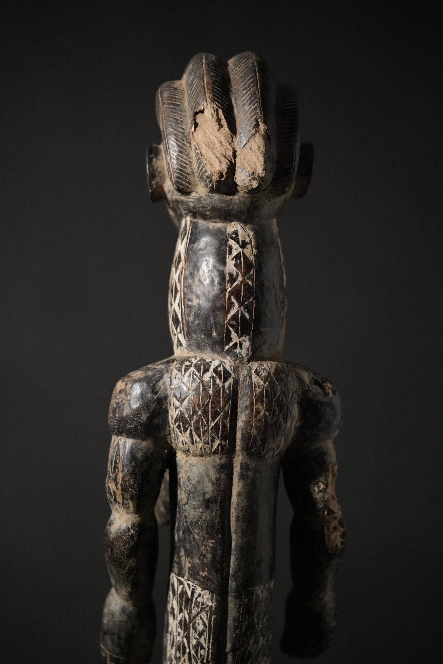 A female Bété sculpture