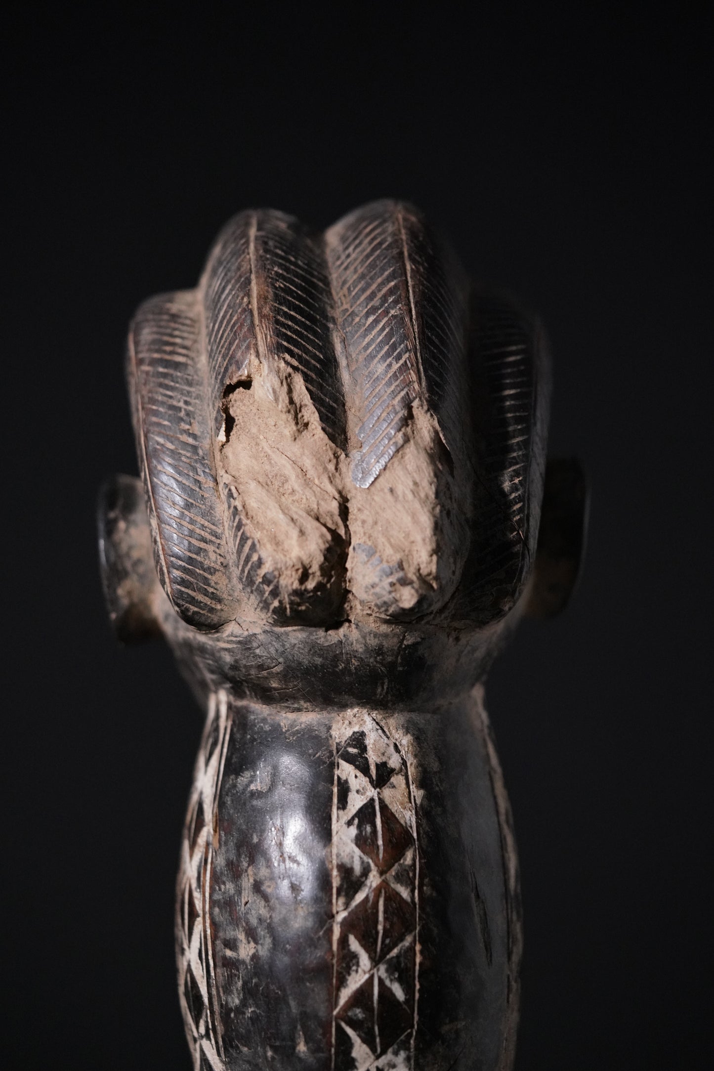 A female Bété sculpture