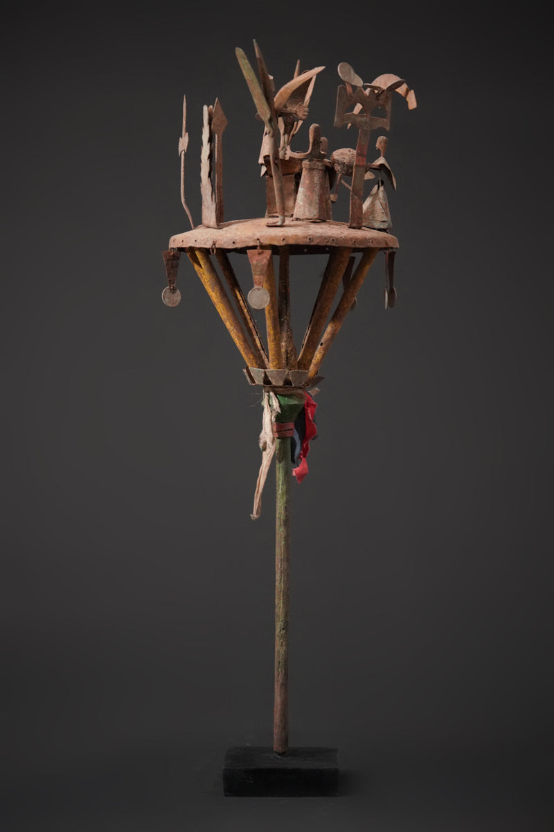 A portable iron Fon altar called asen