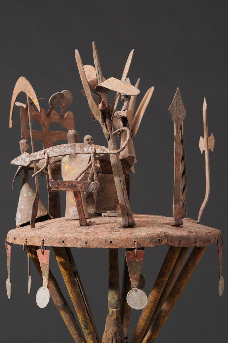 A portable iron Fon altar called asen