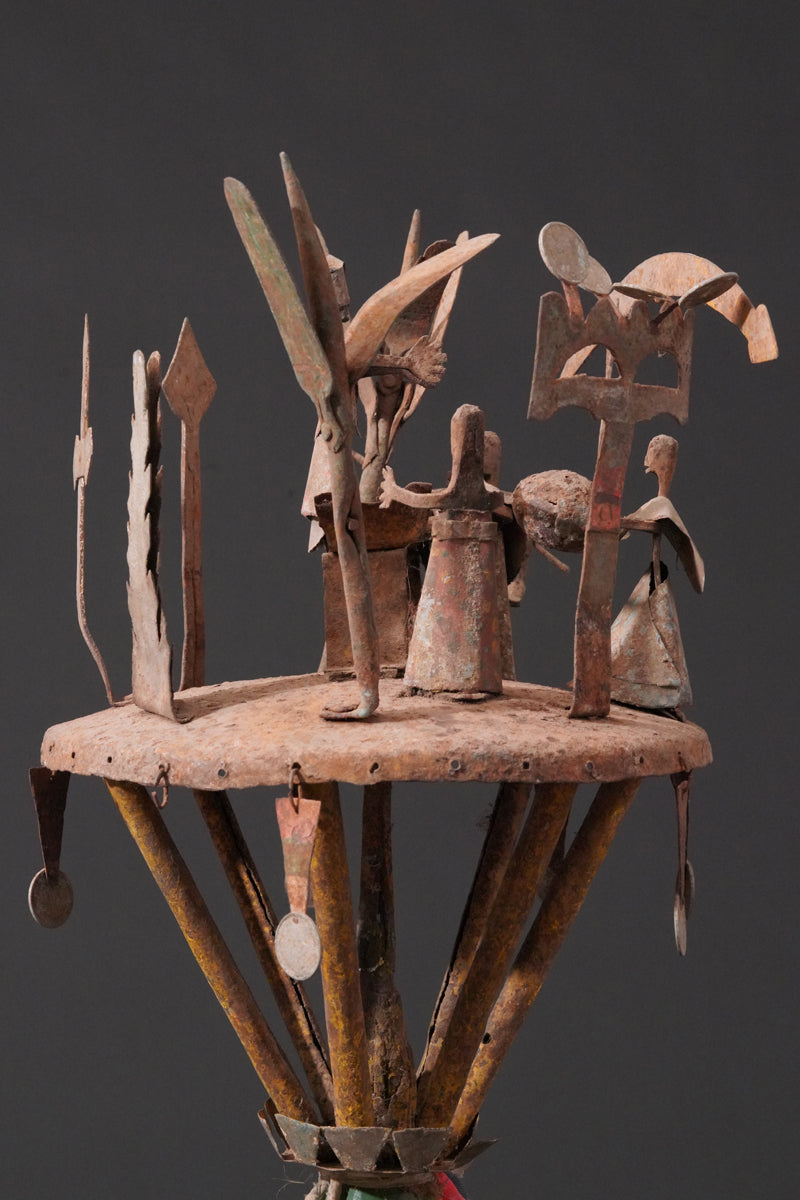 A portable iron Fon altar called asen