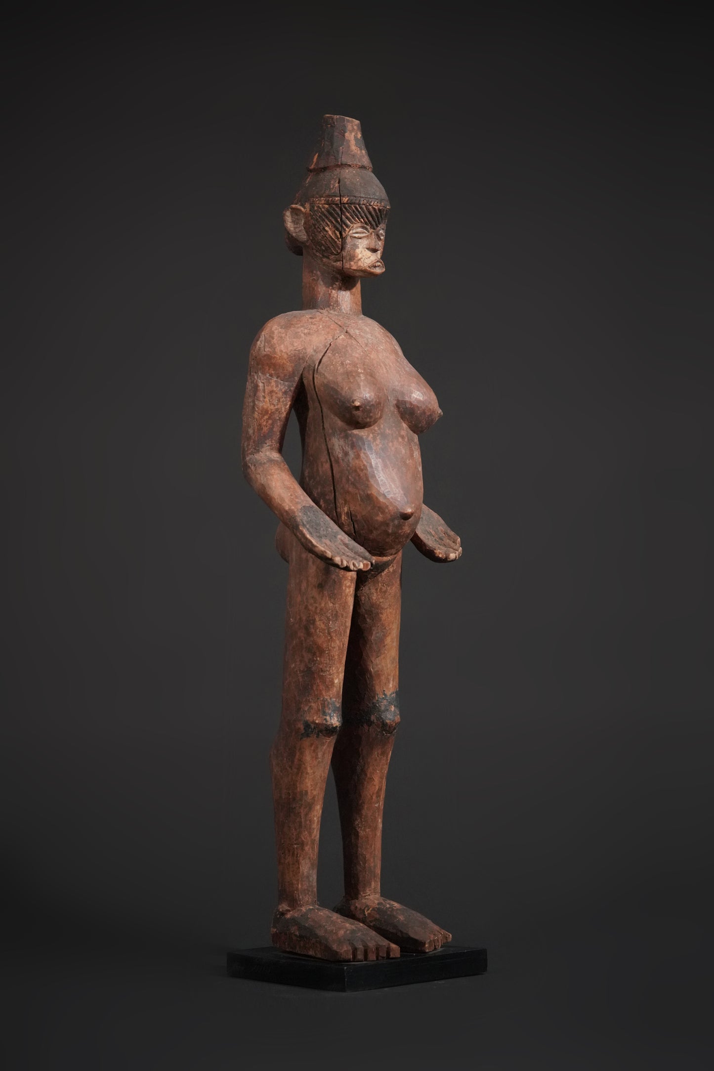 A big female Igbo Alusi Statue