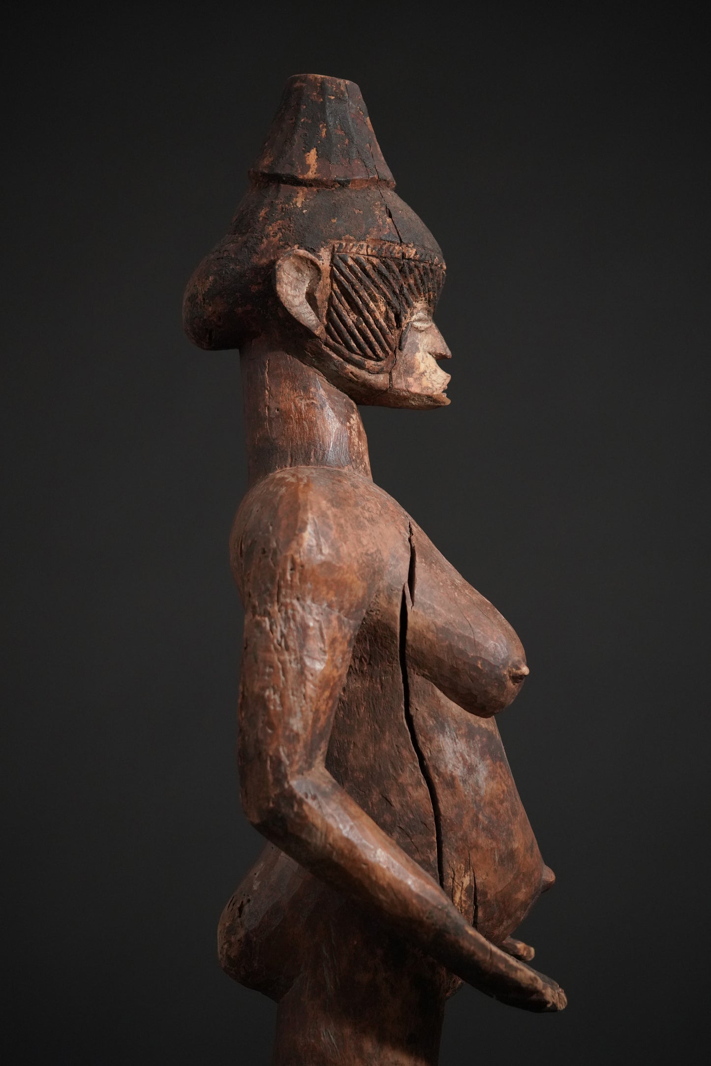 A big female Igbo Alusi Statue