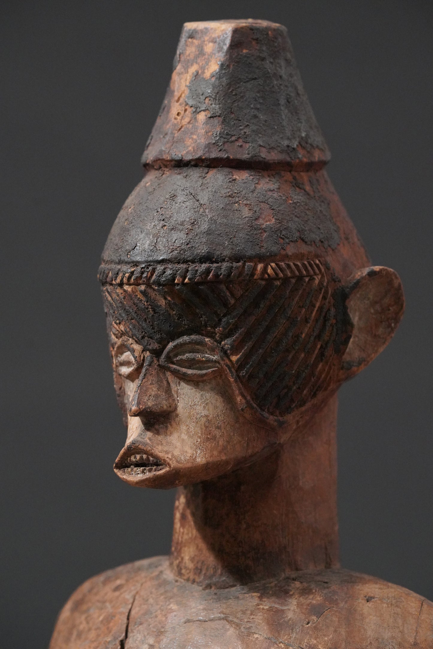 A big female Igbo Alusi Statue