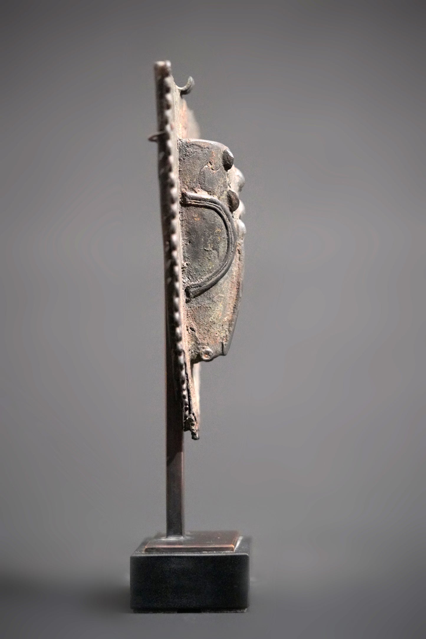 A fragmentary Yoruba Bronze