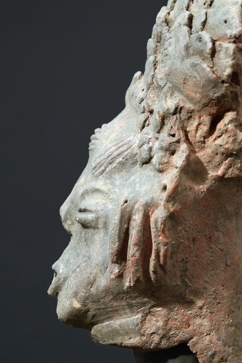 An Akan terracotta head
