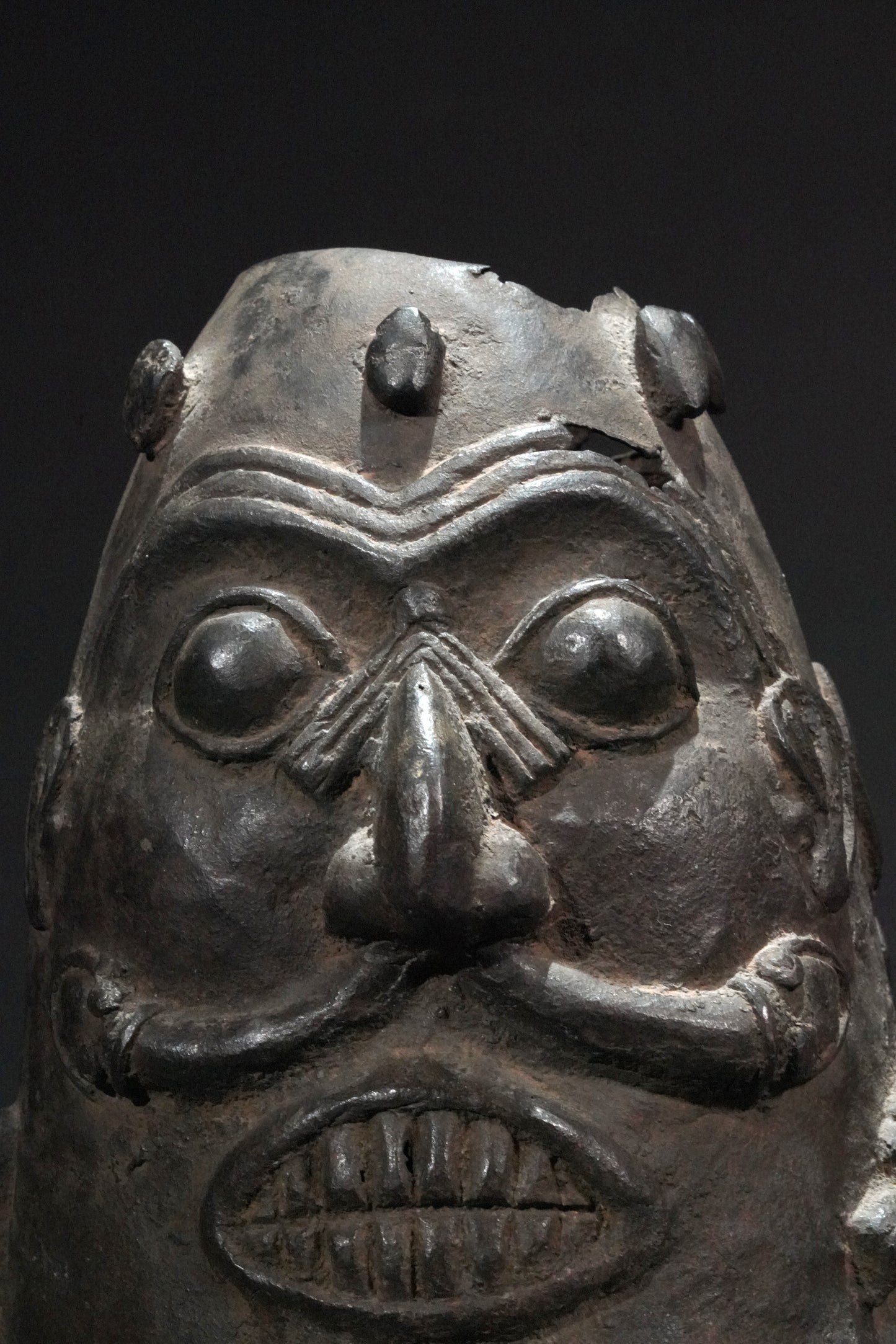 An early double-faced Benin bronze head