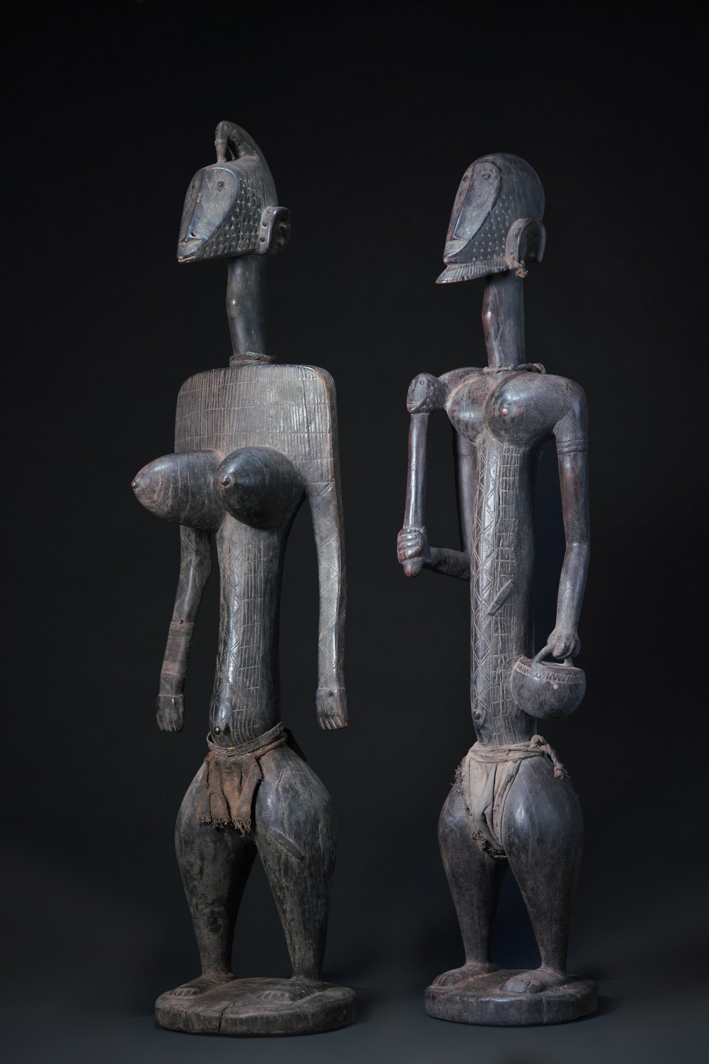 A Bamana Couple, The female "Do N'yeleni"