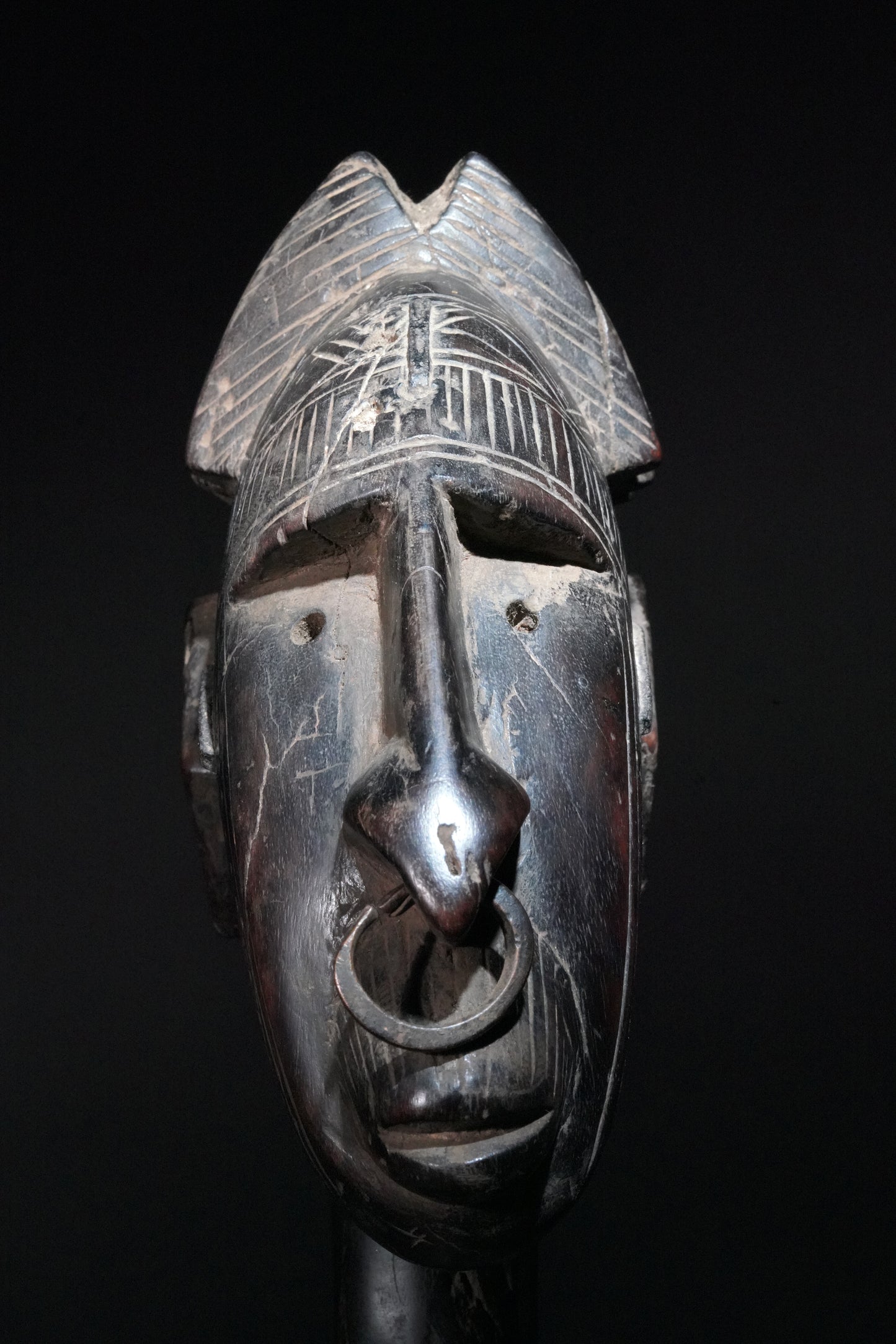 A female Kala (Bamana) sculpture