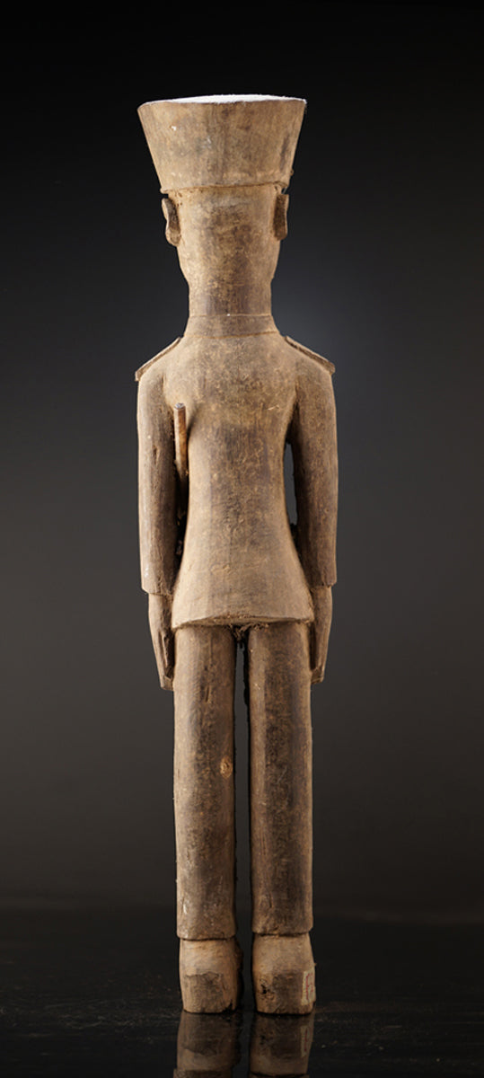 A so called "Colon-Sculpture" of Kilite Noufe