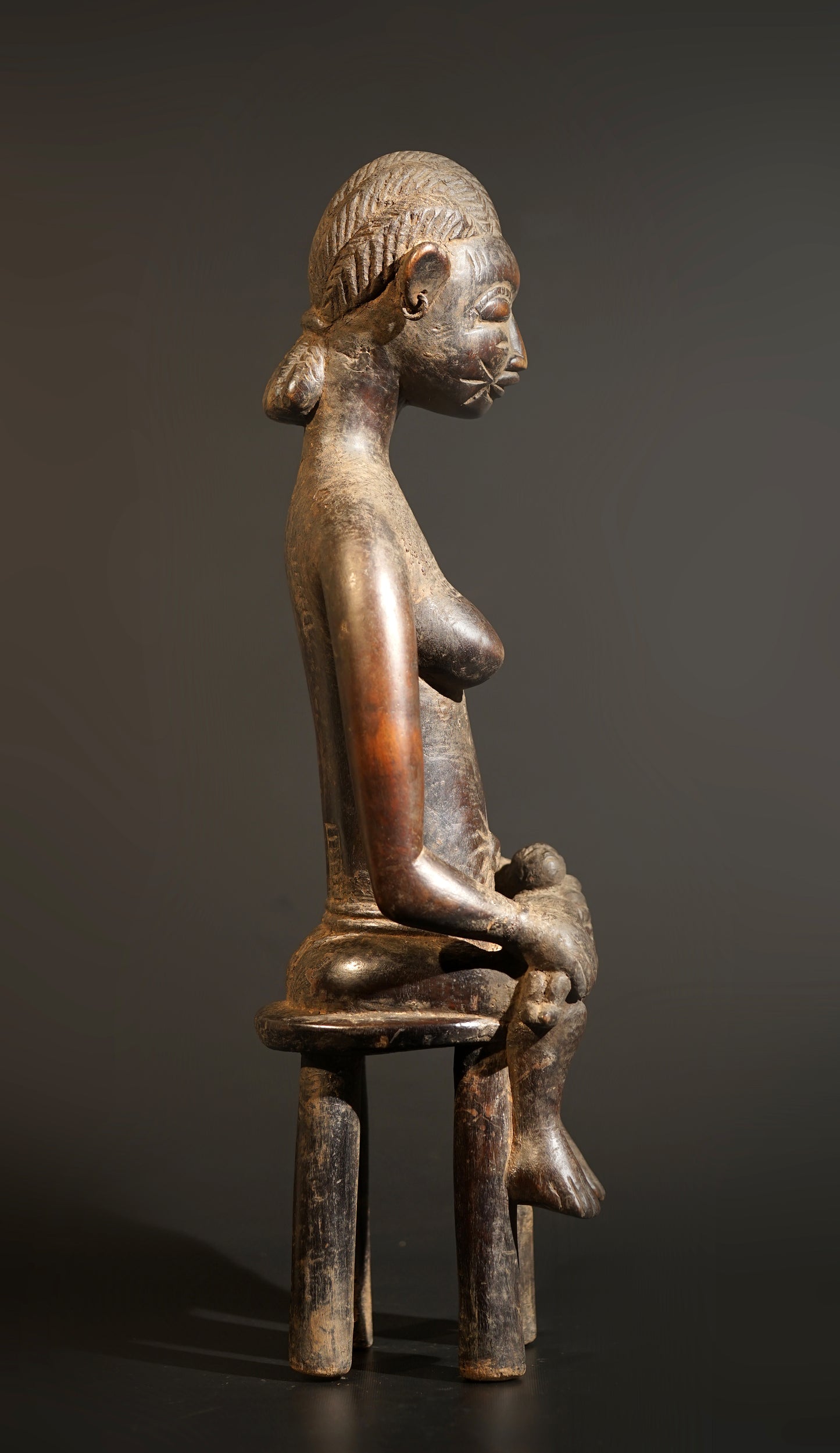 A female Senufo sculpture