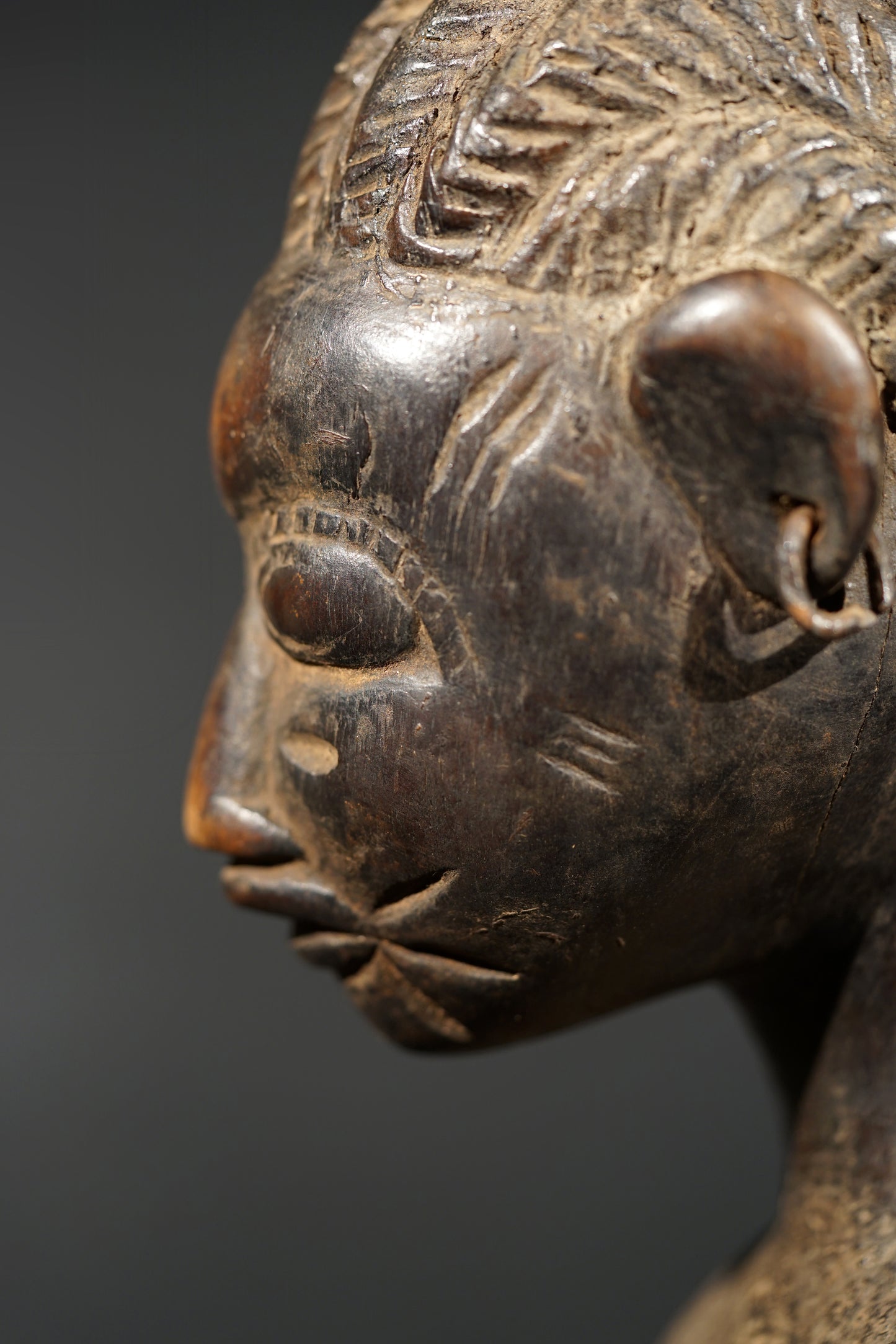 A female Senufo sculpture