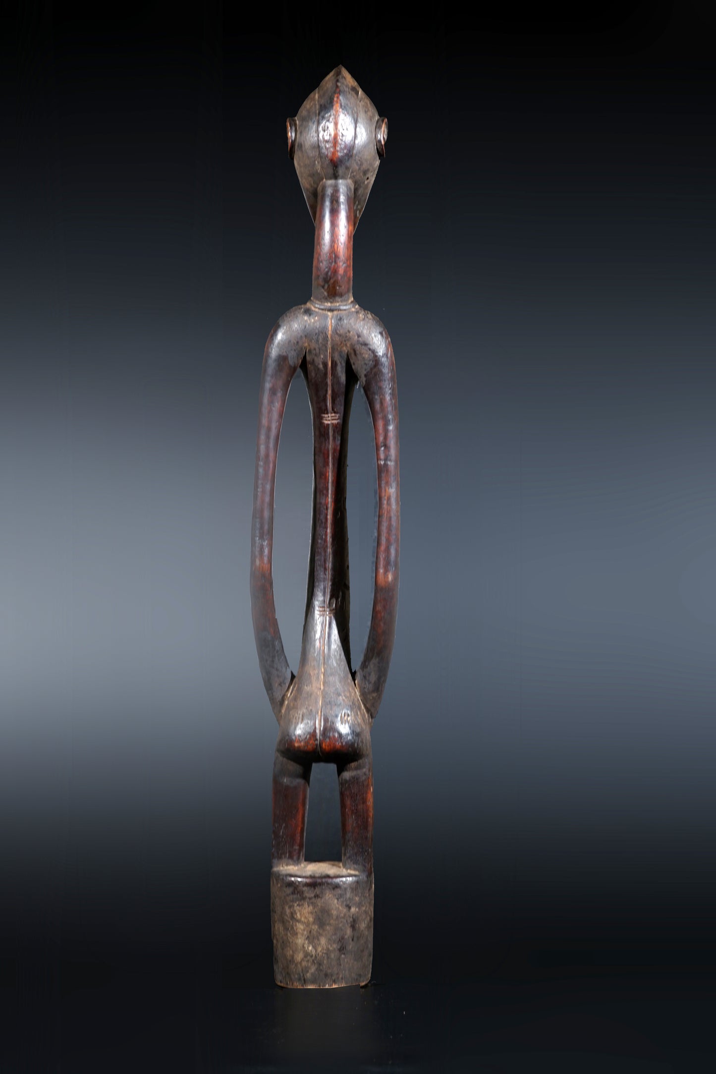 A male Senufo Rhythm Pounder