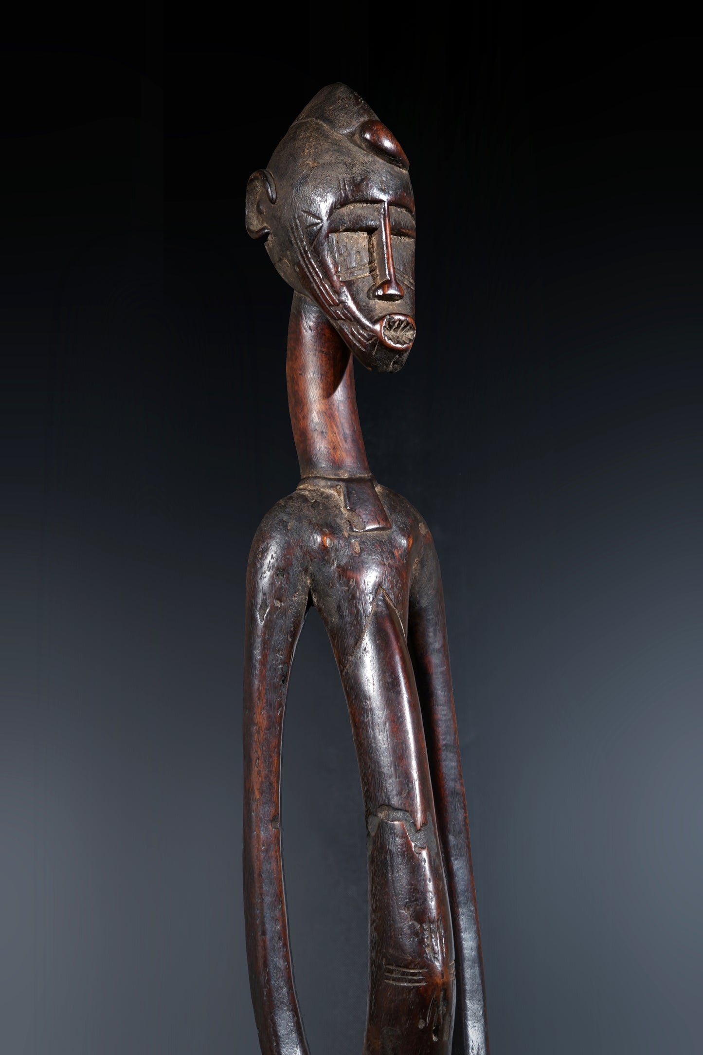 A male Senufo Rhythm Pounder