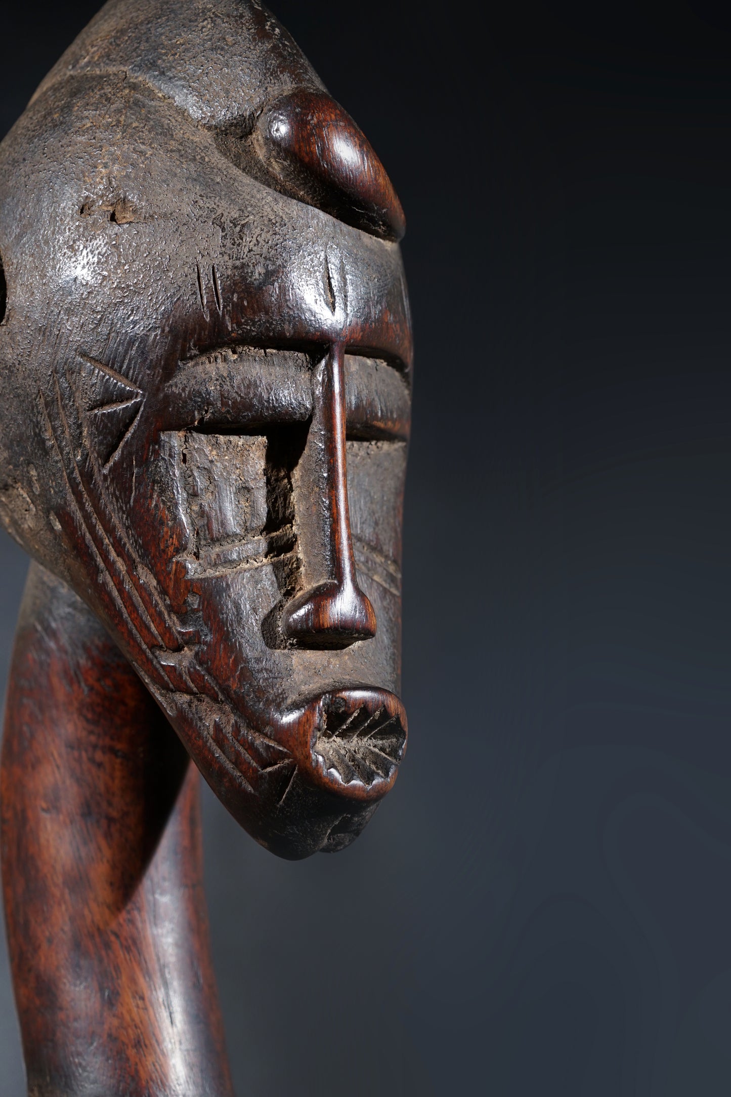 A male Senufo Rhythm Pounder