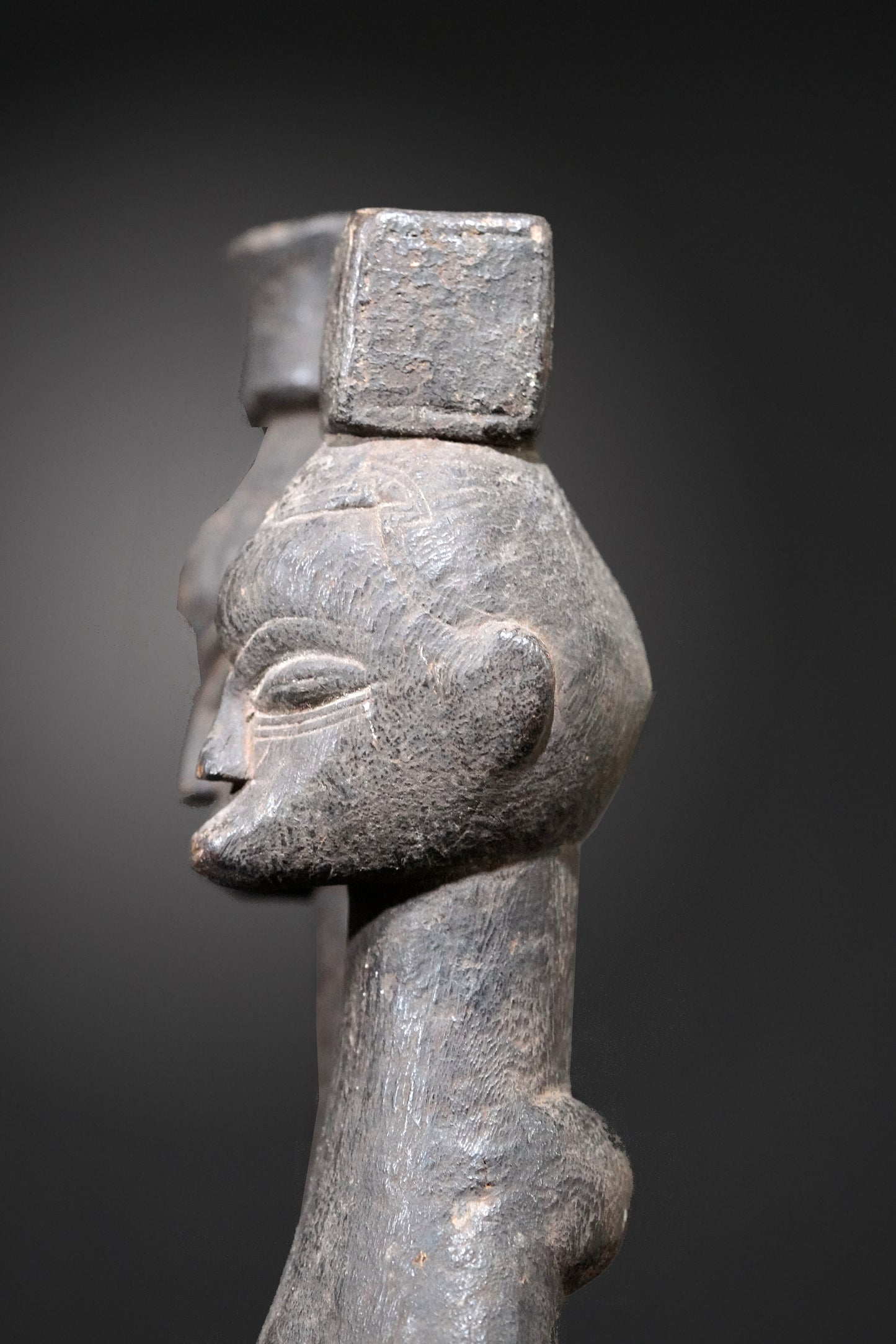 A Guro couple standing on one base