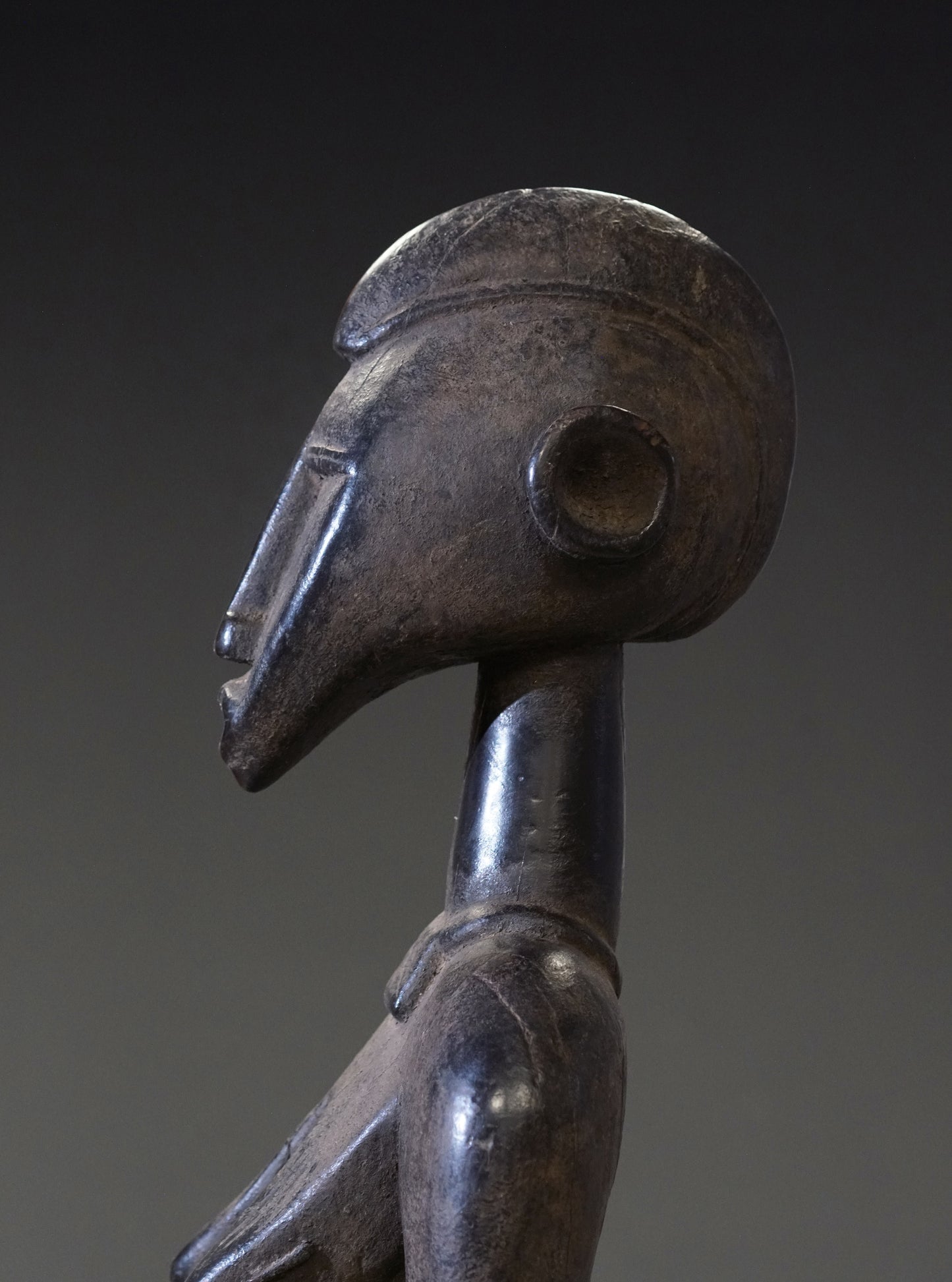 A small female Senufo Rhythm Pounder
