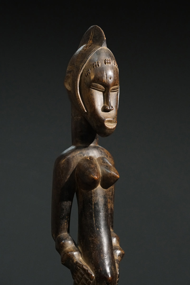 A rare female Guro sculpture