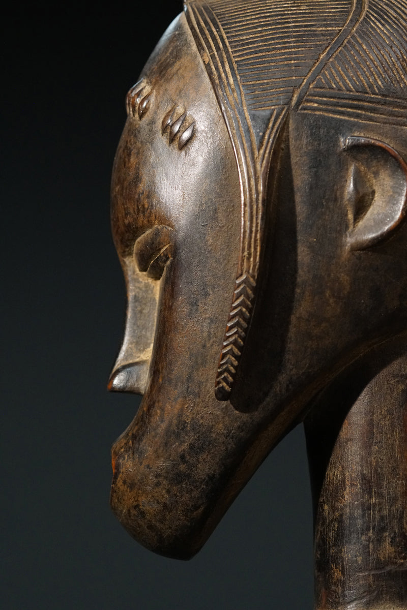 A rare female Guro sculpture