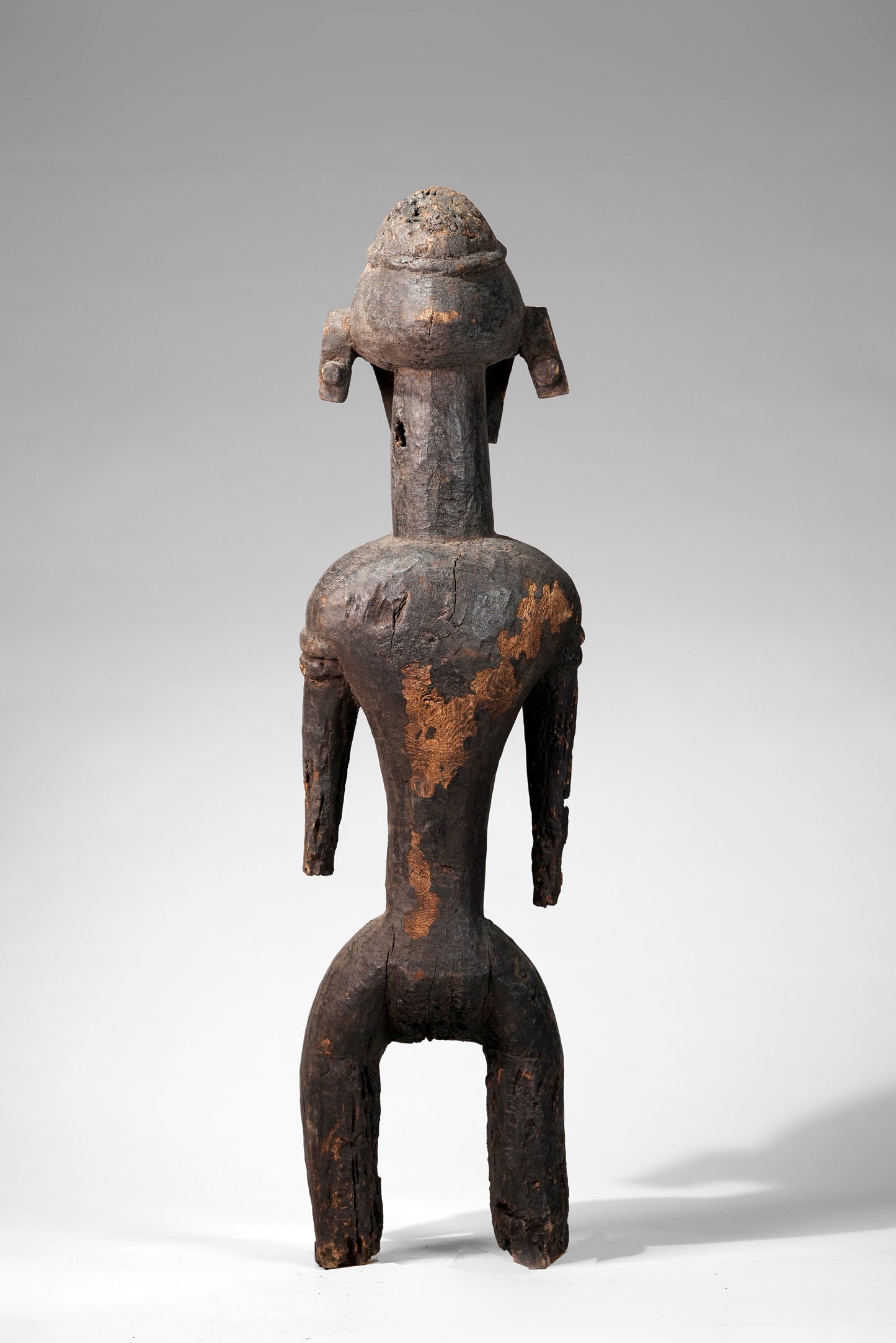 A fragmentary Jukun sculpture