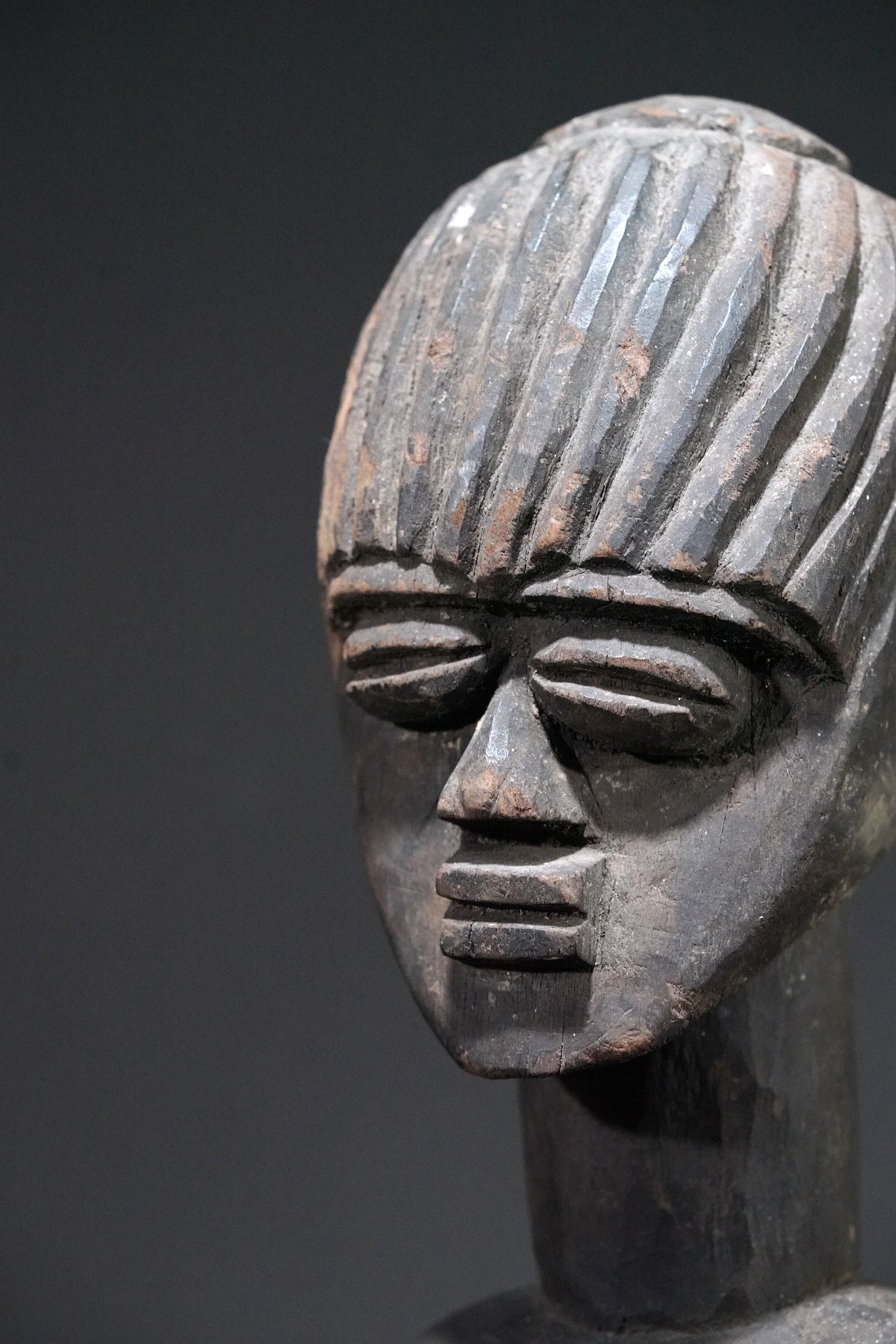 A male Lobi sculpture