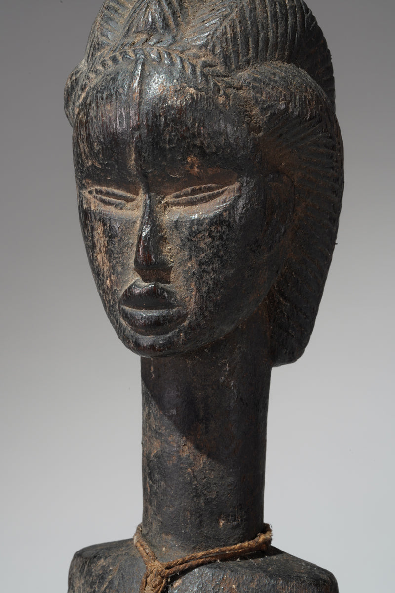 A Dan sculpture