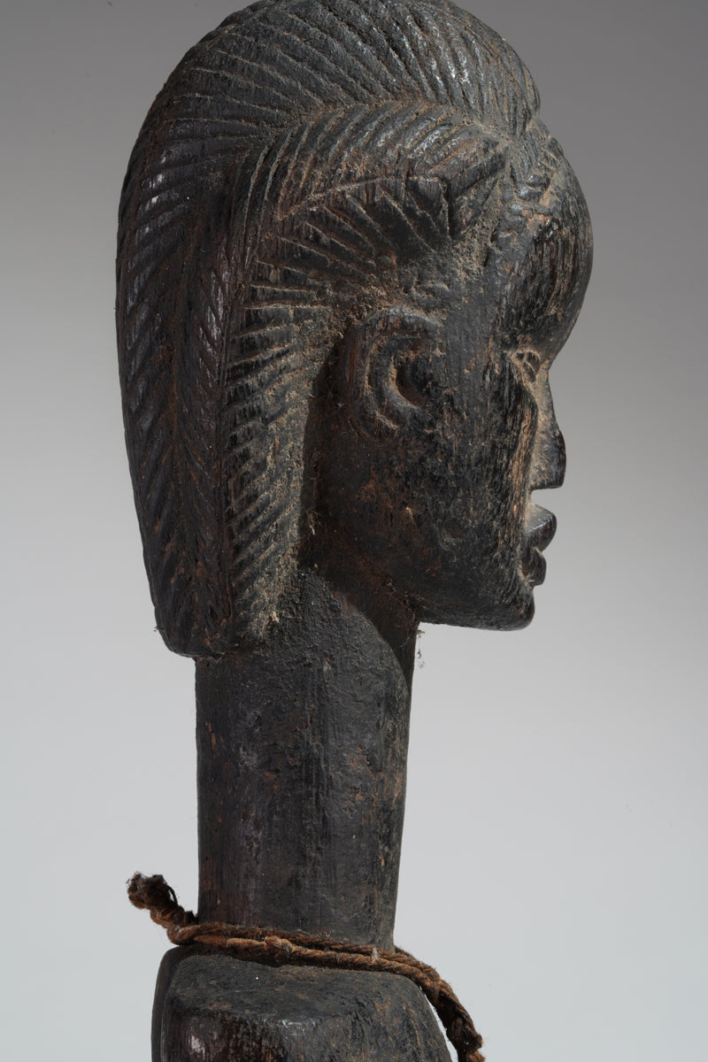 A Dan sculpture