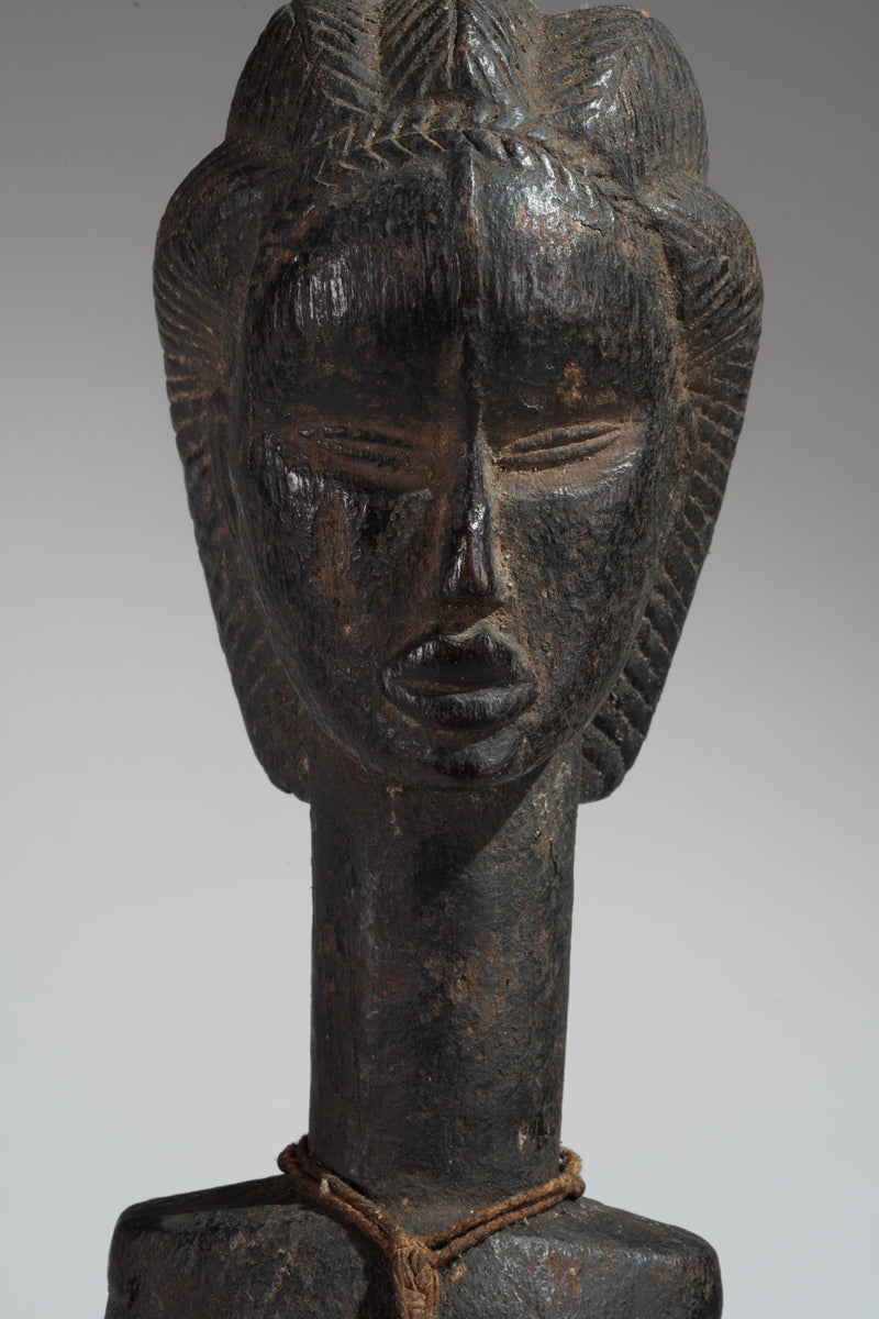 A Dan sculpture