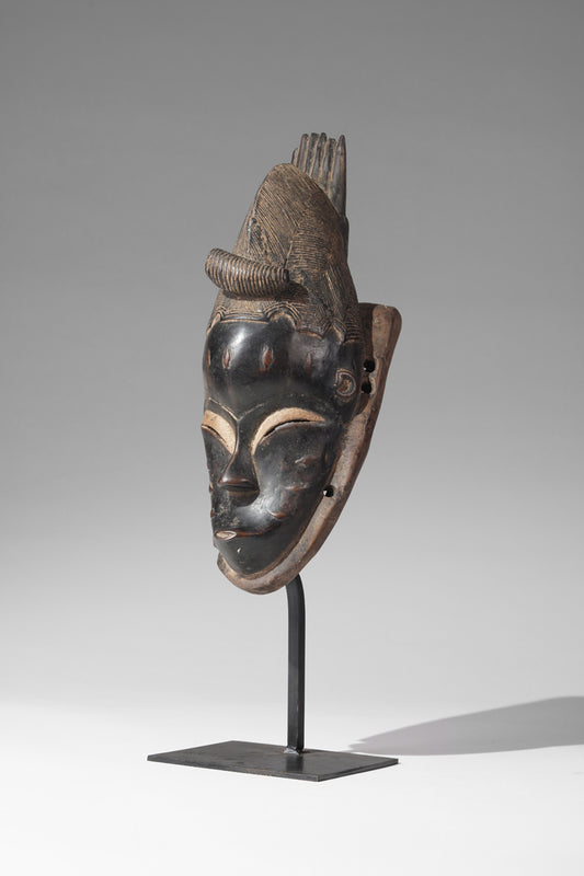 A Guro mask