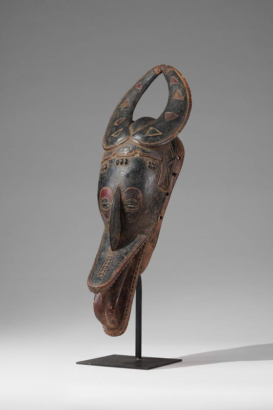 A Guro mask