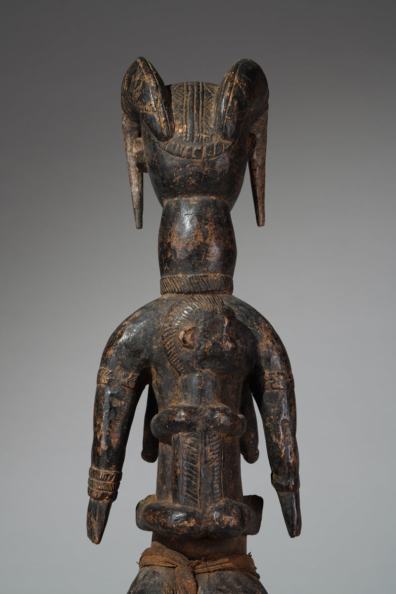 A Dan/Guerré sculpture