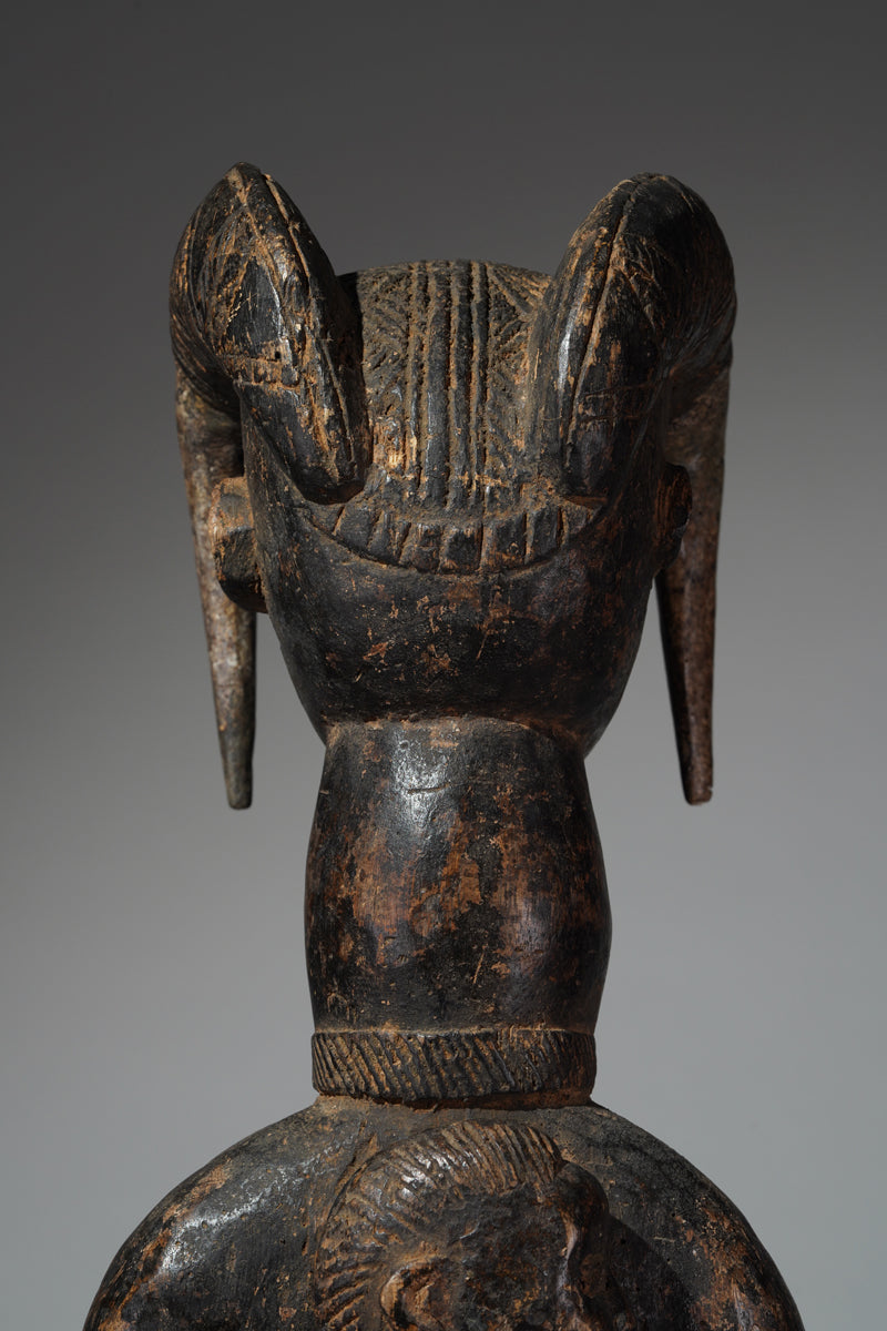 A Dan/Guerré sculpture