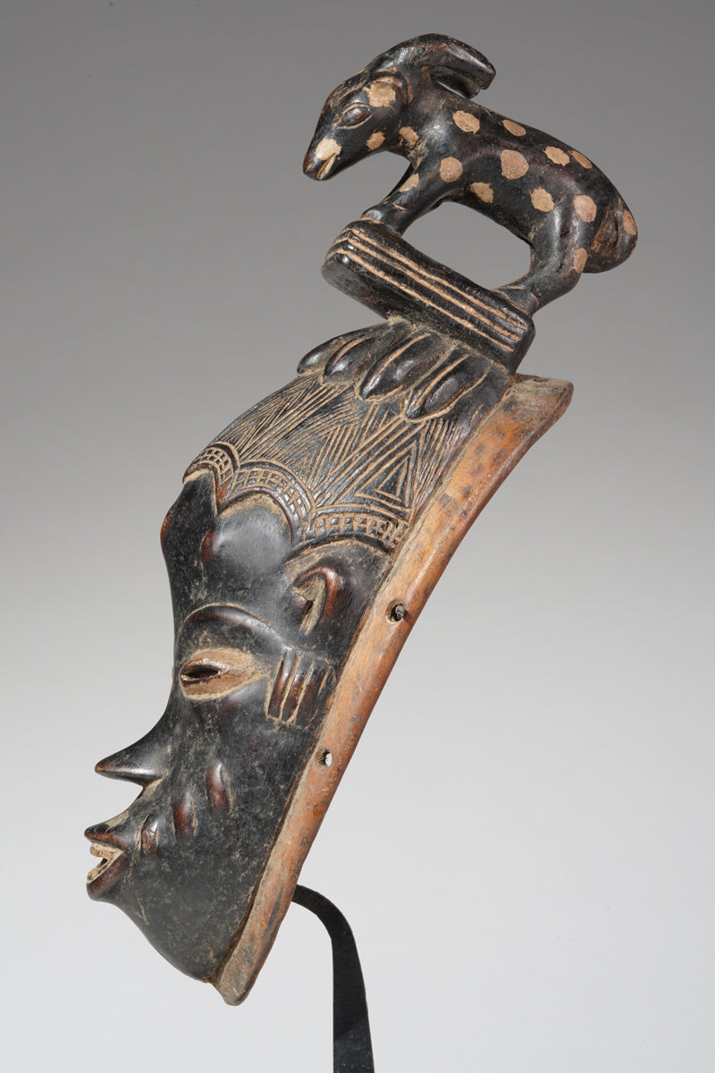 A Guro mask