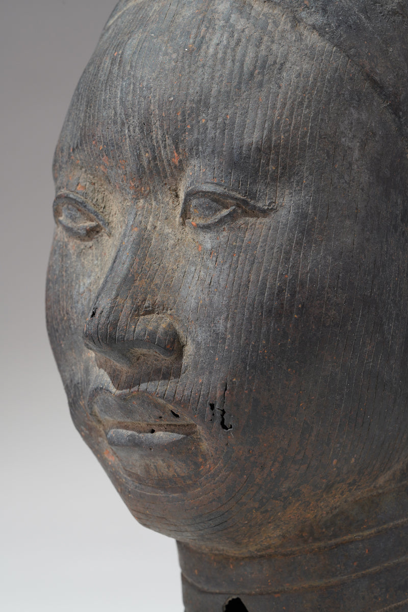 A naturalistic, thinwalled bronze head