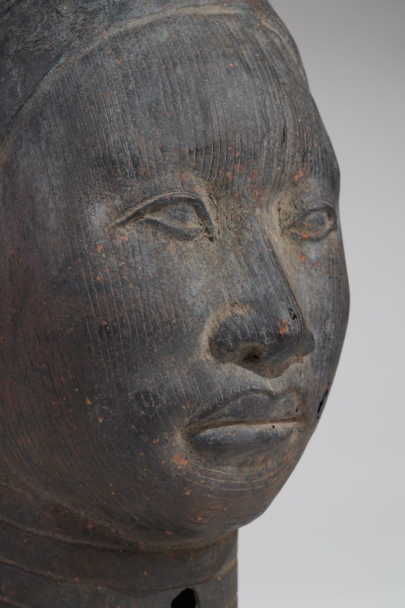 A naturalistic, thinwalled bronze head