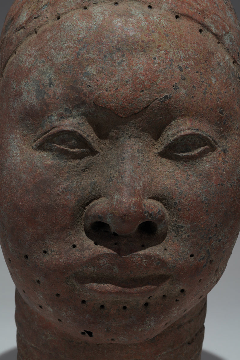 A naturalistic, thinwalled bronze head