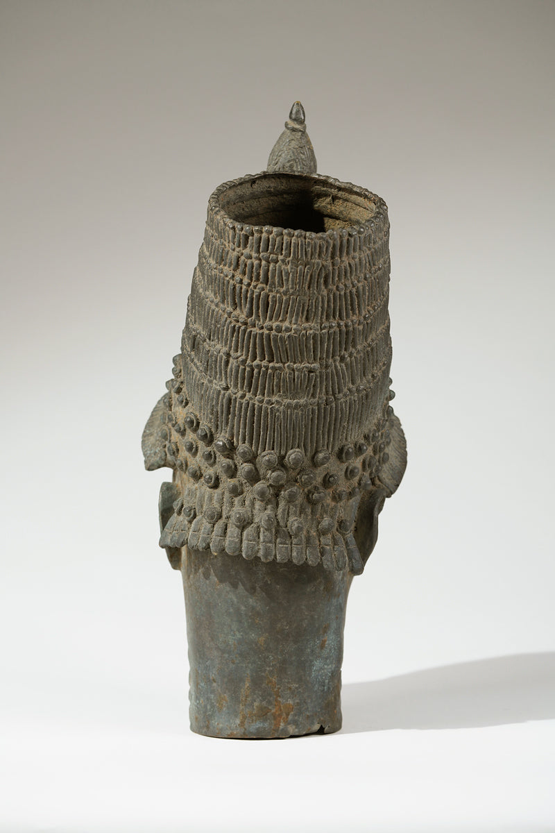 A bronze head of Lajuwa