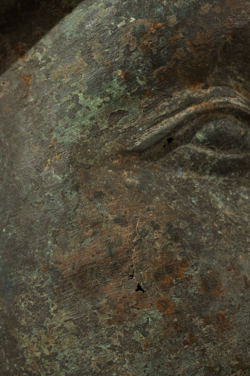 A bronze head of Lajuwa