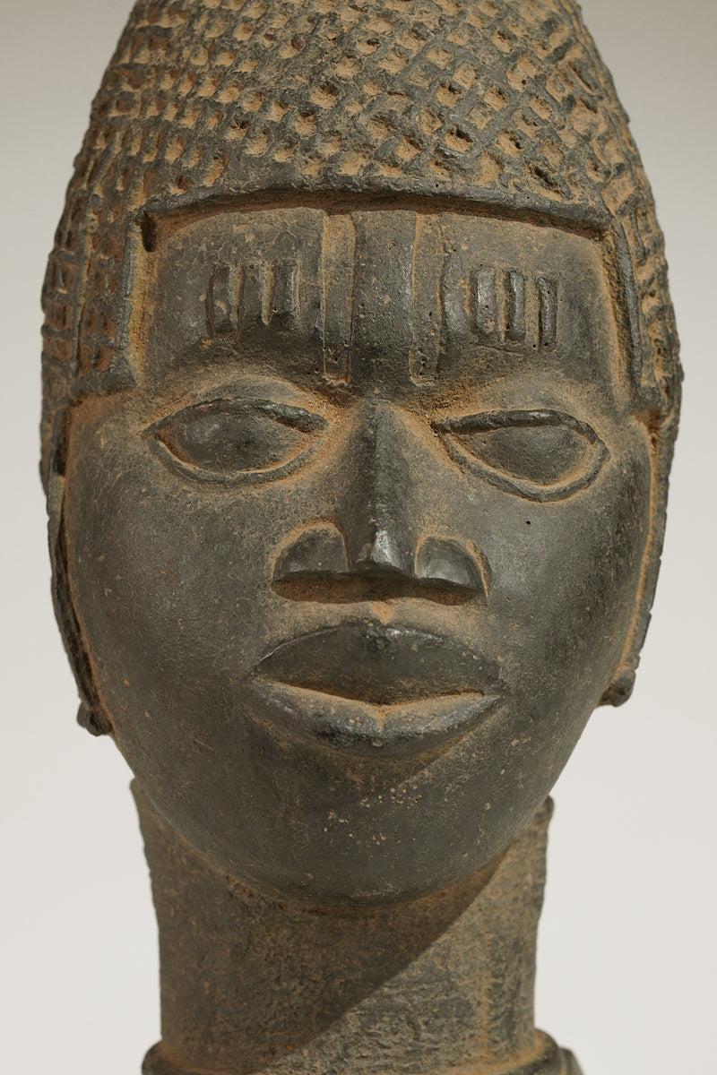 An bronze head of Queen Idia