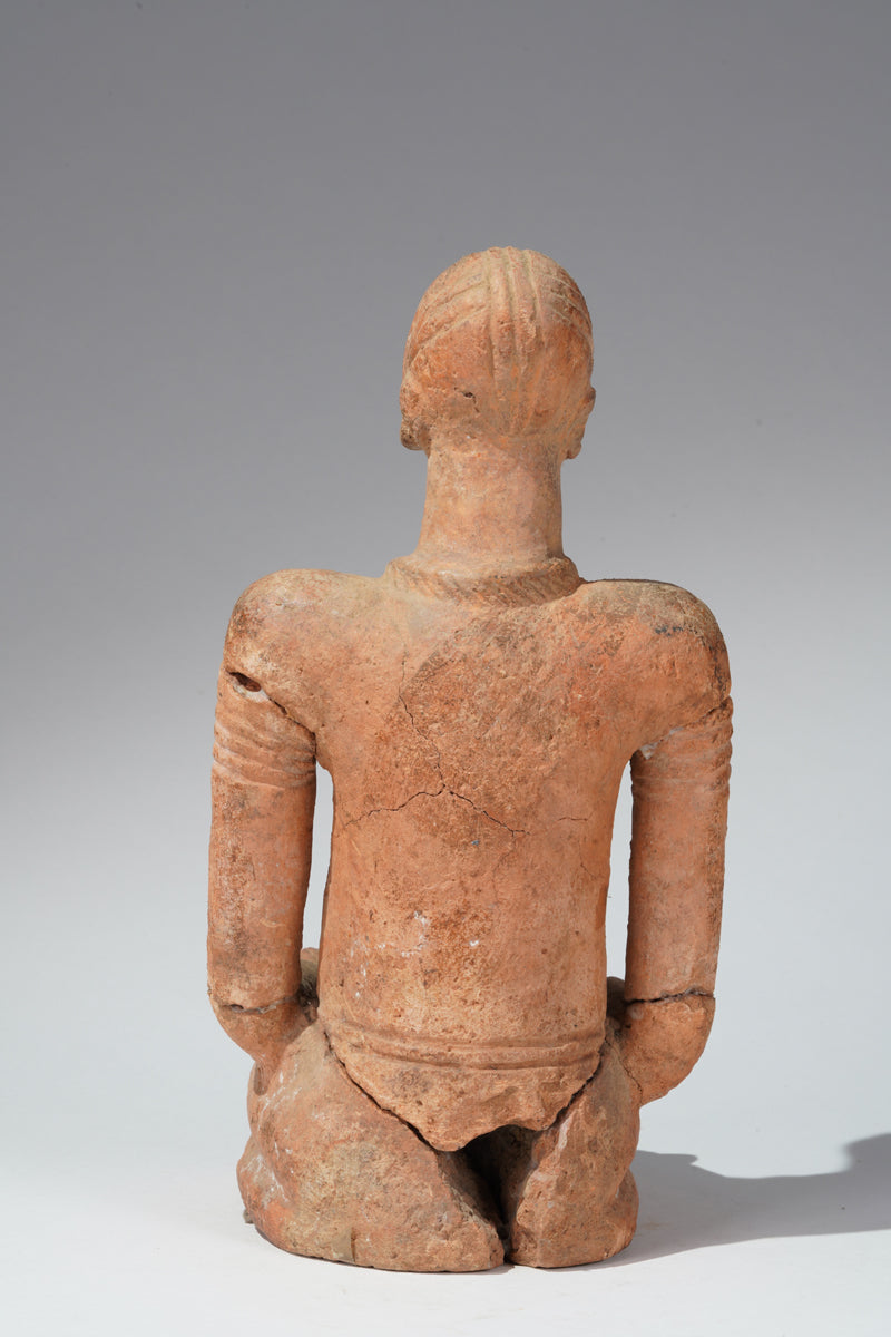 A Djenne terracotta figure