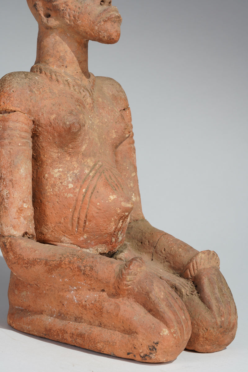 A Djenne terracotta figure