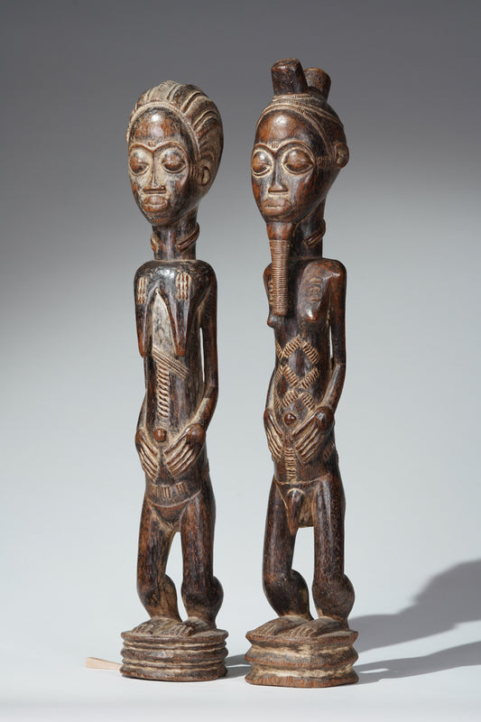 A royal Baule statue couple